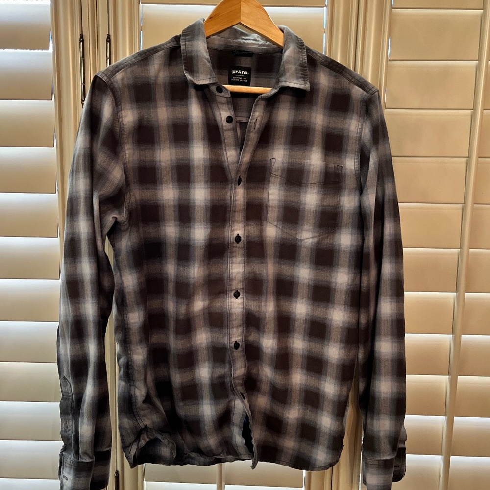 Prana flannel button up shirt.  Size medium. Blue/gray plaid.